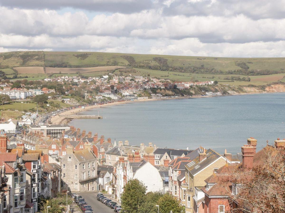 Dizzy Lows Swanage Exterior photo